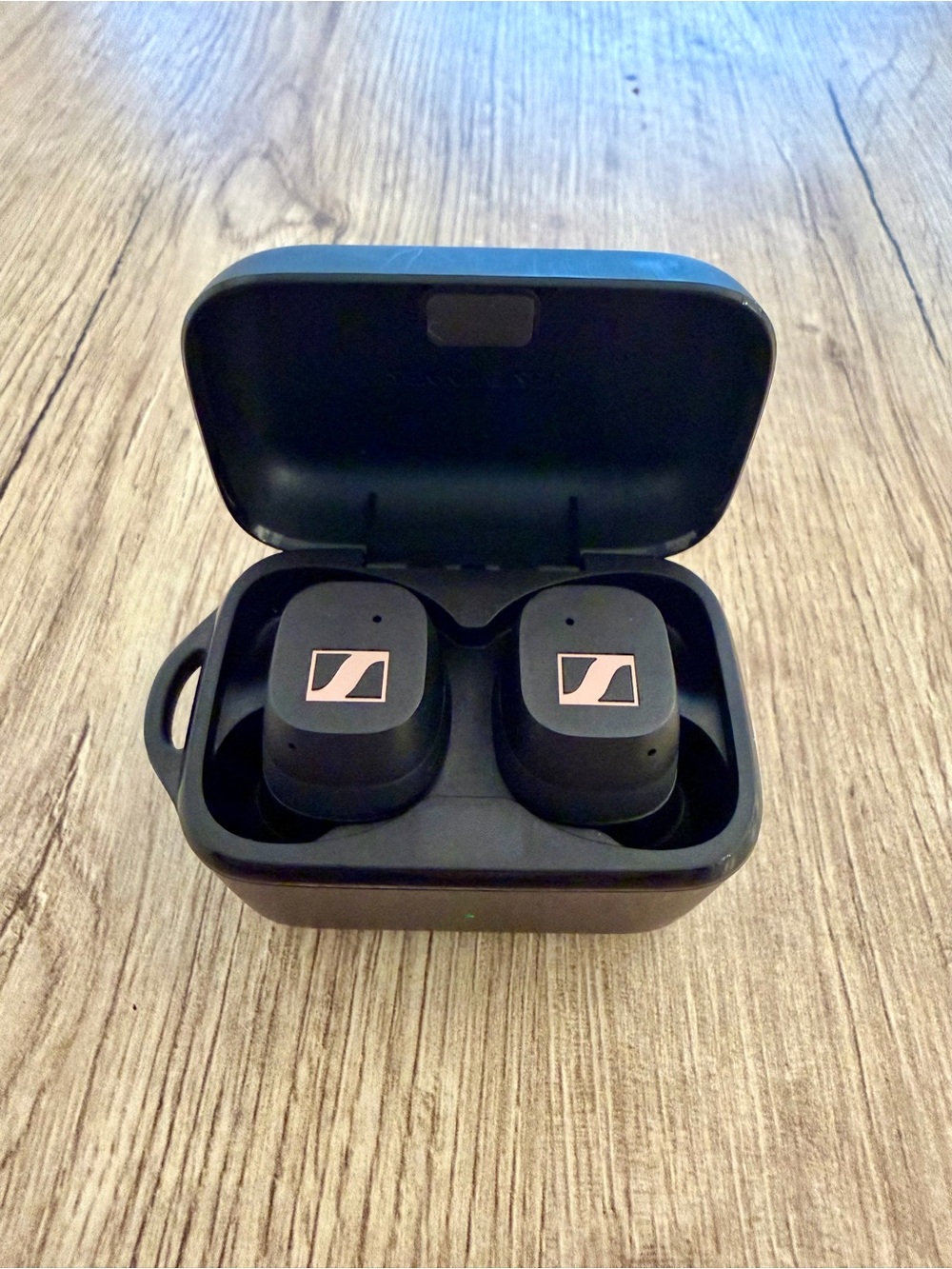 EUC Sennheiser Sport True Wireless Earbuds
